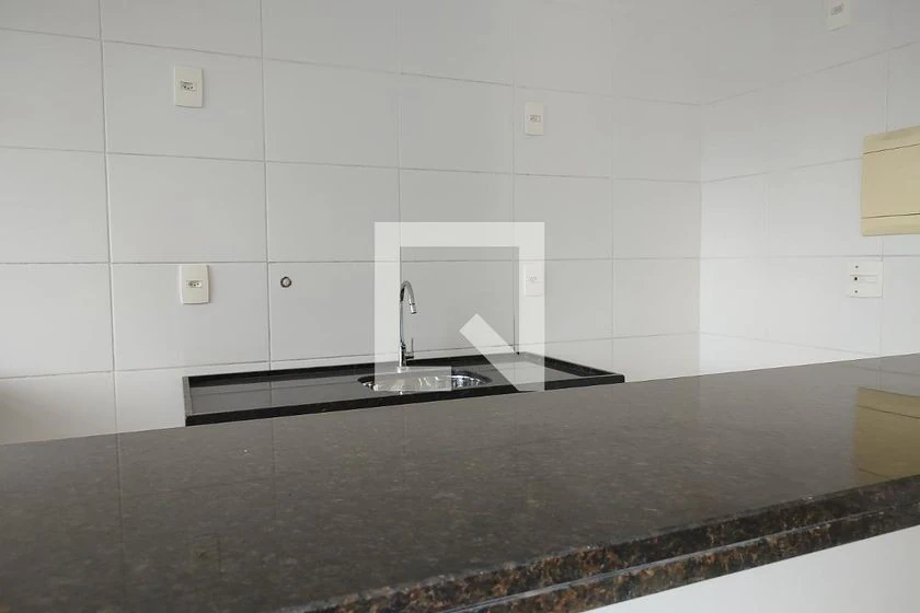 Apartment with an open kitchen and gas stove — photo 9