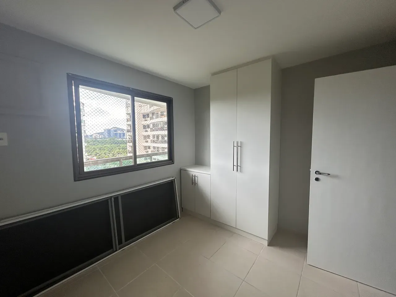 Apartamento no 4º andar com varanda envidraçada — photo 3