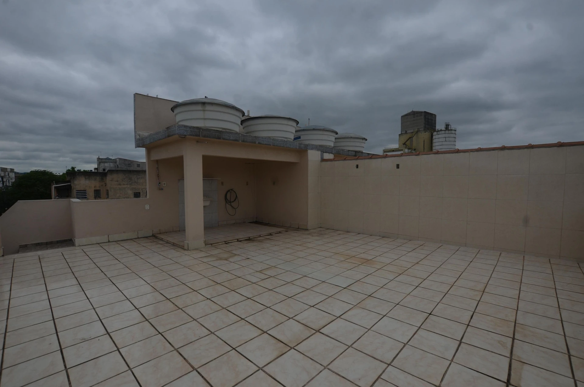 2-bedroom apartment, 105 m² — photo 4