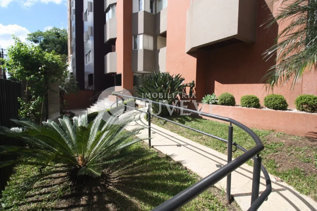 Furnished 145 m² apartment with 3 bedrooms — photo 24