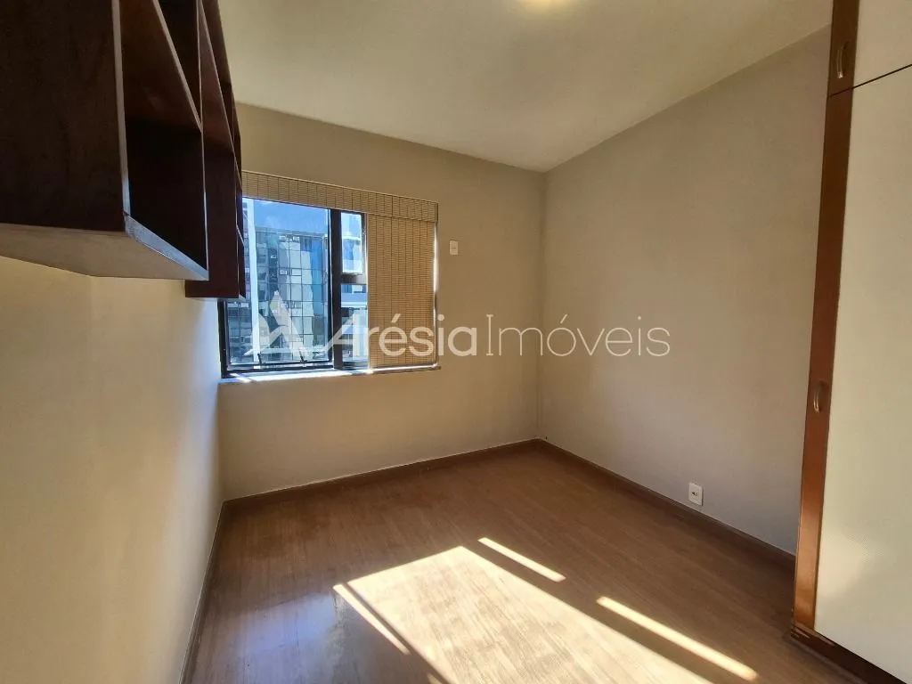 Apartment, 123 m², with wood or laminate floors — photo 14