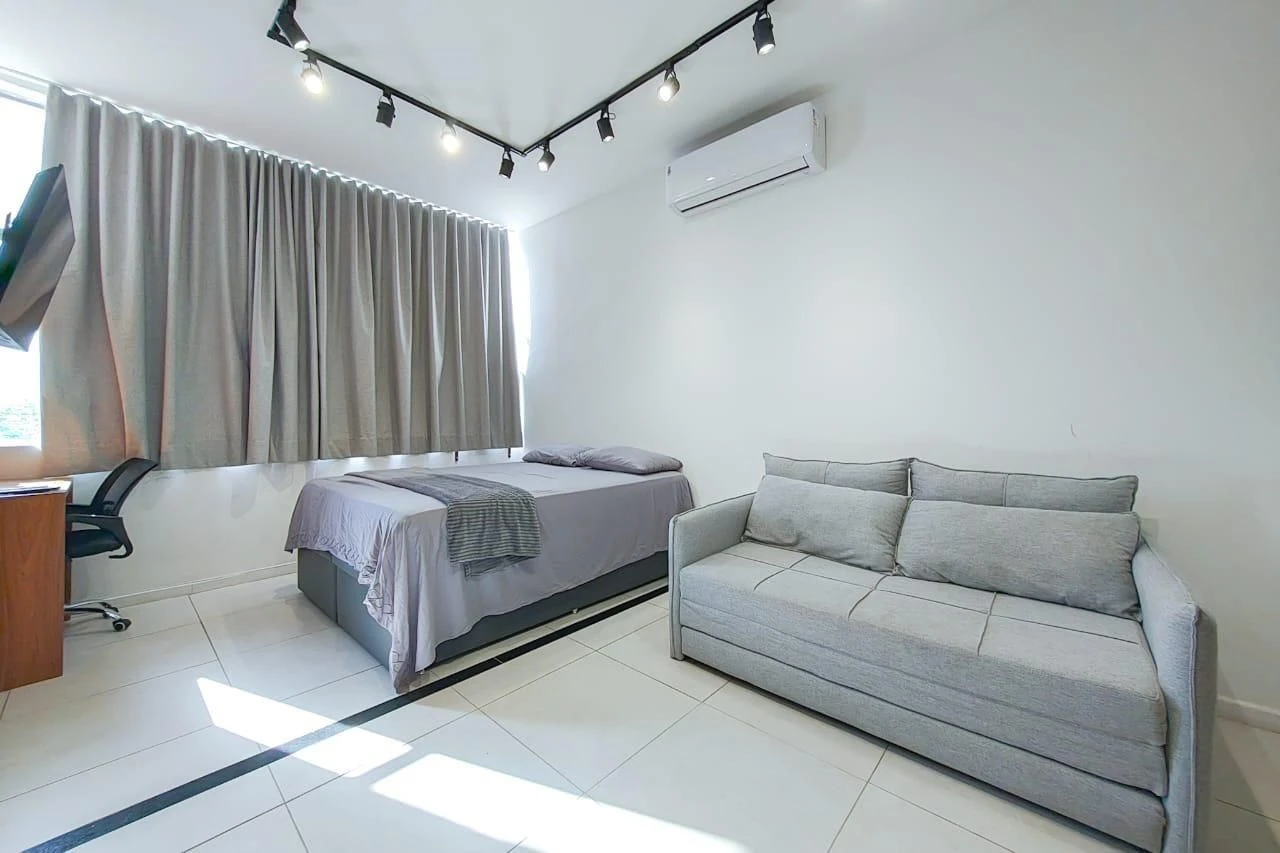 Monoambiente amueblado, 40 m², con espacio de home office — photo 4