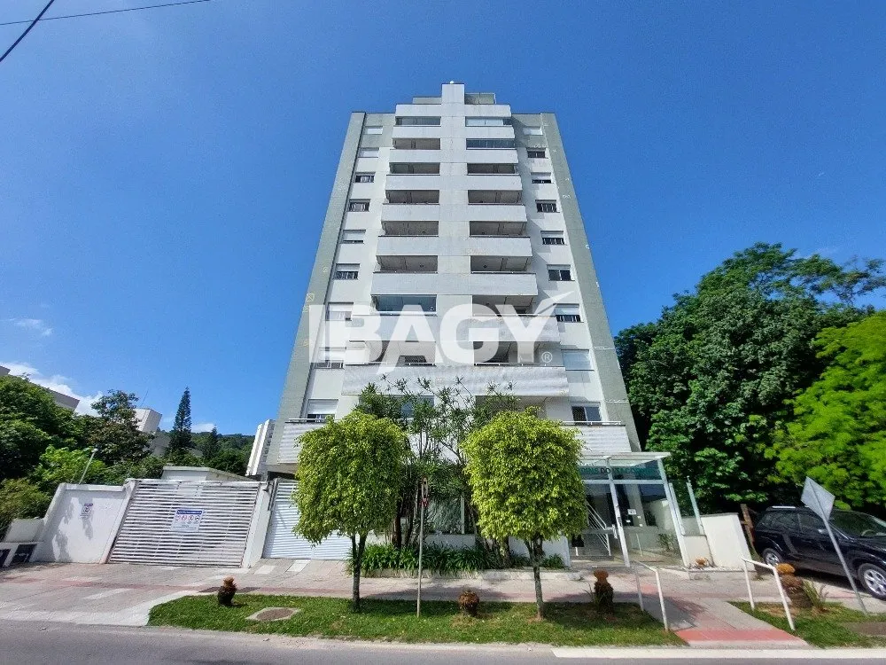 Apartamento de 2 dormitorios con suite y 1 plaza de garaje