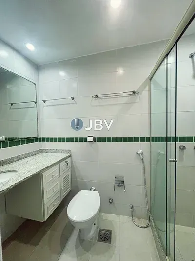 Rental apartment with 3 bedrooms and 3 bathrooms — photo 13