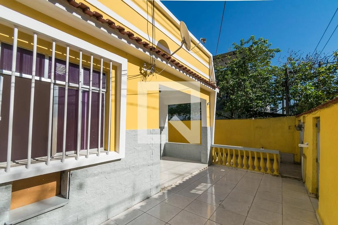 House, 190 m², with a private BBQ — photo 10