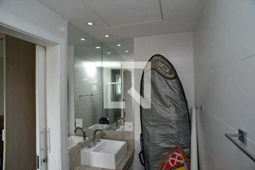 4-bedroom apartment with 250 m² and 3 en-suite baths — photo 37
