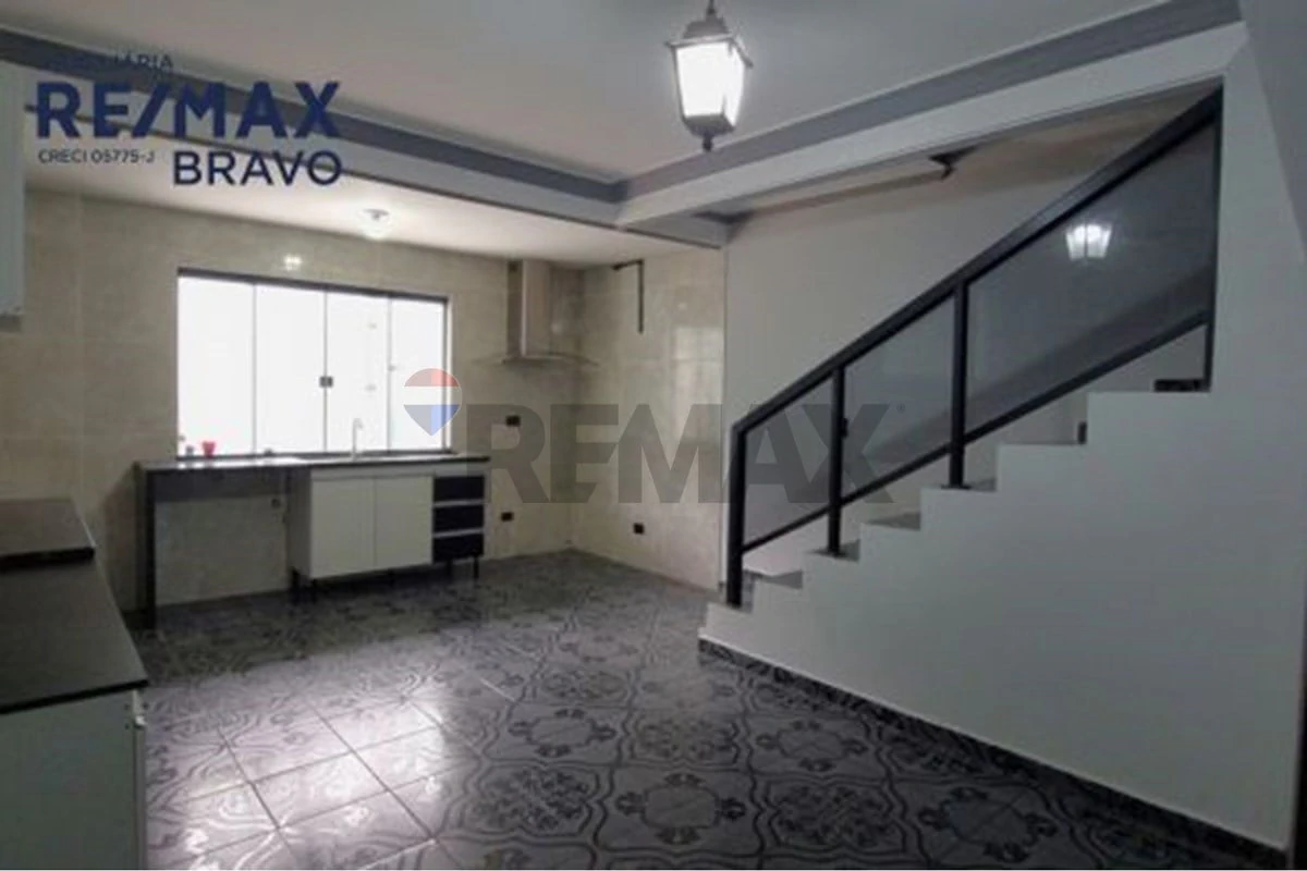House, 199 m², with a grill on the balcony — photo 3