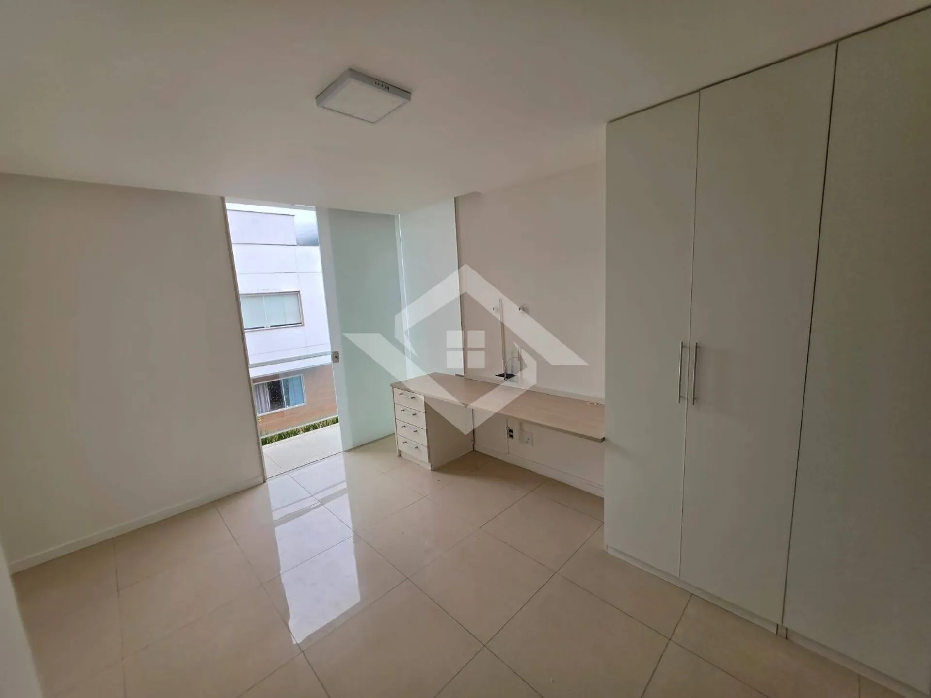 Casa duplex com 140 m², 3 dormitórios e 4 banheiros — photo 29