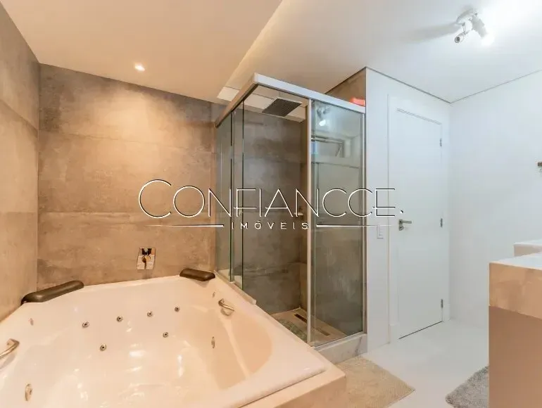 Furnished 3-bedroom house with private BBQ — photo 23