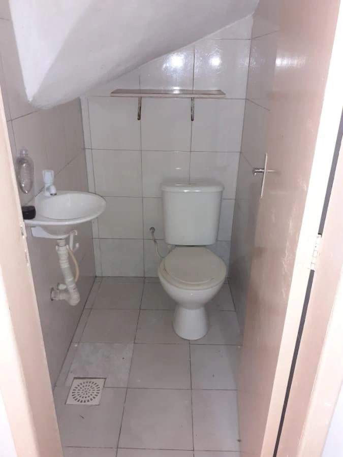 Casa com 2 quartos e tanque na área de serviço — photo 16