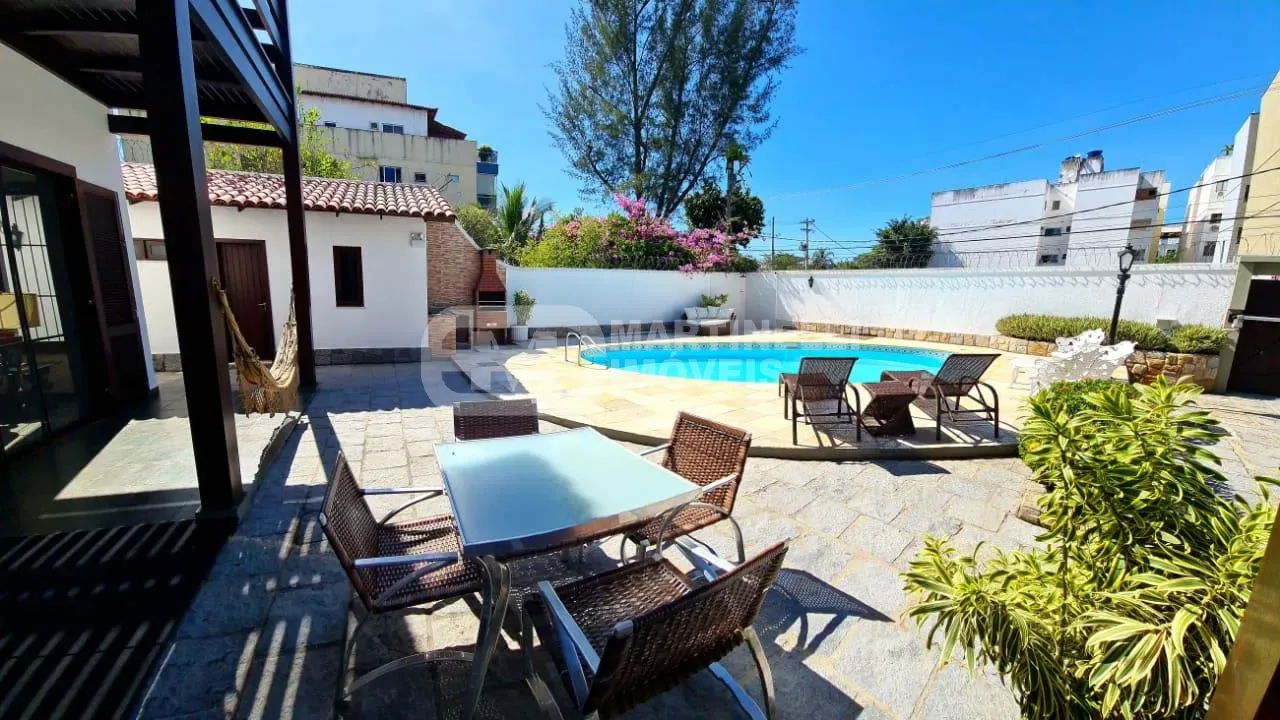 4-bedroom house with 3 suites and 5 bathrooms — photo 10