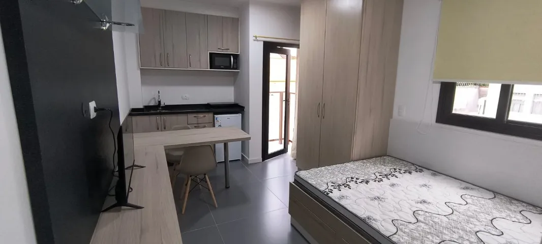 Furnished studio with 1 bedroom and 1 bathroom — photo 5