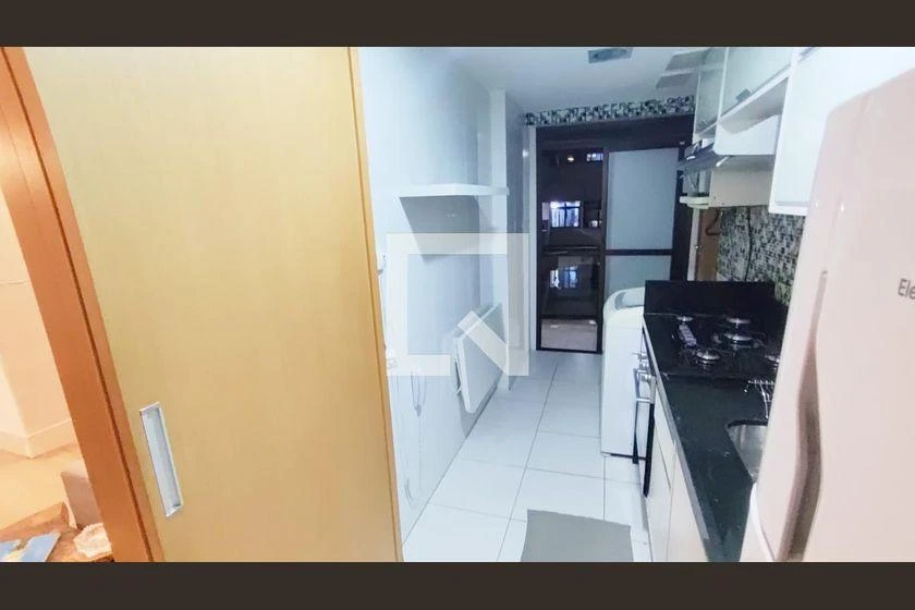 Rental apartment with 3 bedrooms and a glazed balcony — photo 32
