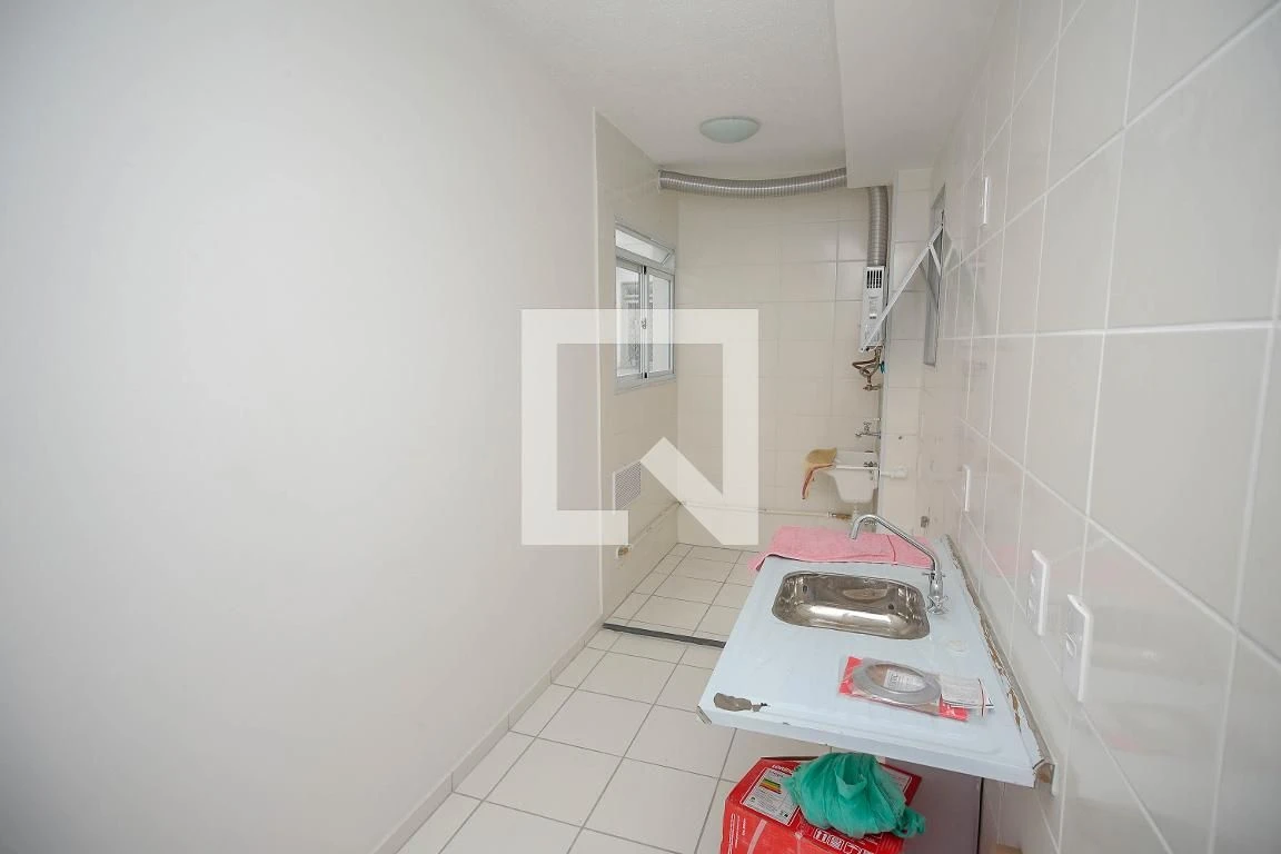 2-bedroom apartment with laundry area and 1 parking spot — photo 8