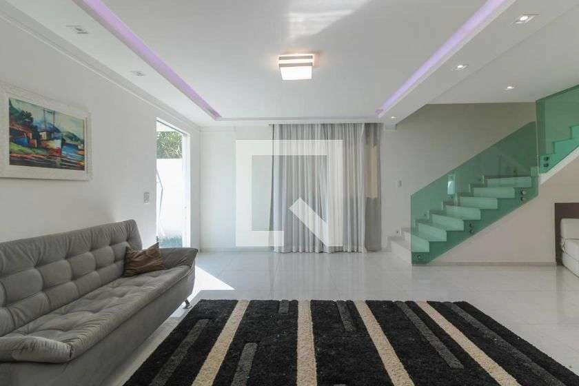 Condominium house with 5 bedrooms and 4 bathrooms — photo 25