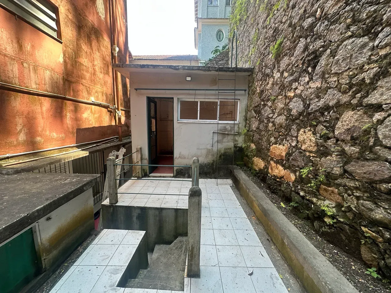 Квартира 233 м² з пральною машиною та видом на гори — photo 35
