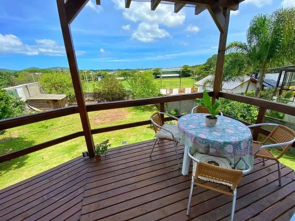 Furnished house with 3 en-suite bedrooms and 4 baths — photo 11