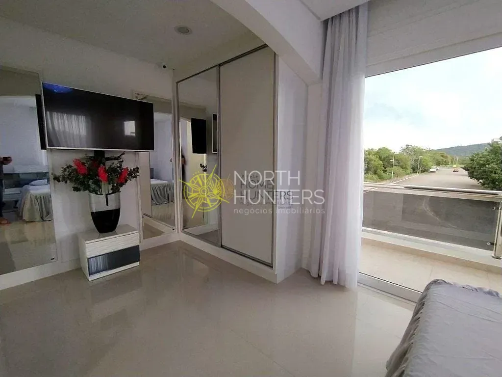 Casa com 6 suítes e 800 m² com 4 vagas — photo 26