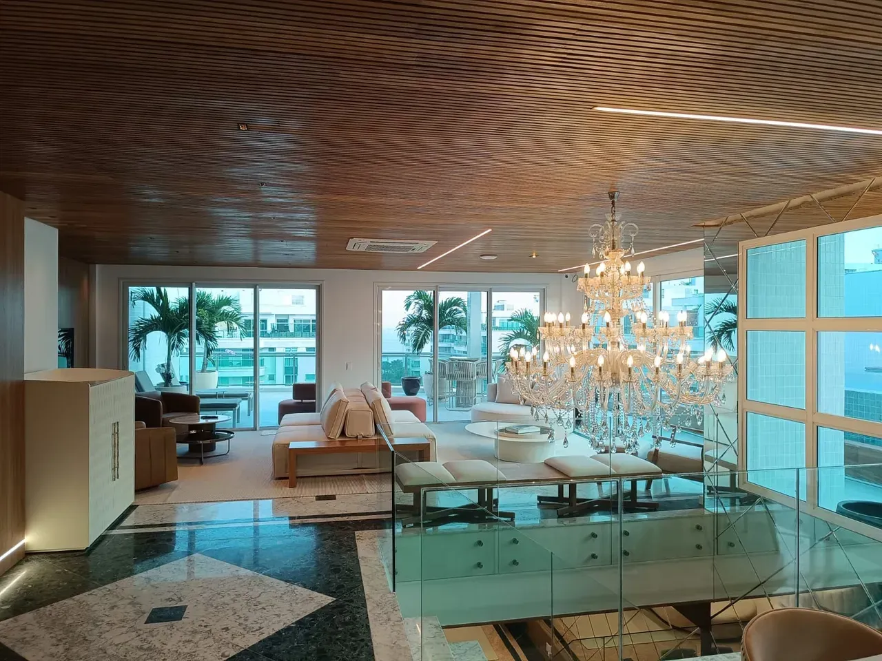 575 m² duplex with 4 bedrooms and 5 bathrooms — photo 15
