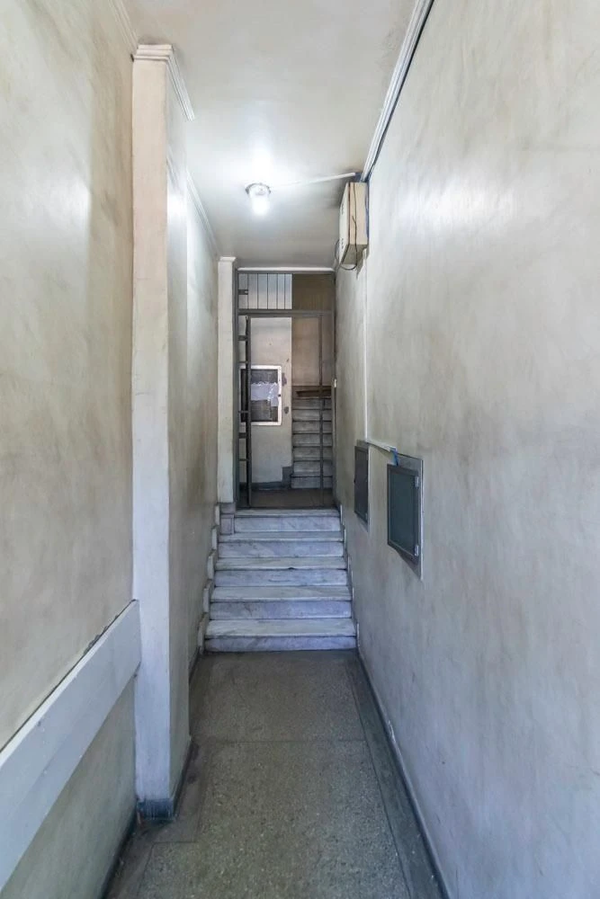 Furnished 1-bedroom apartment with 1 bathroom — photo 8