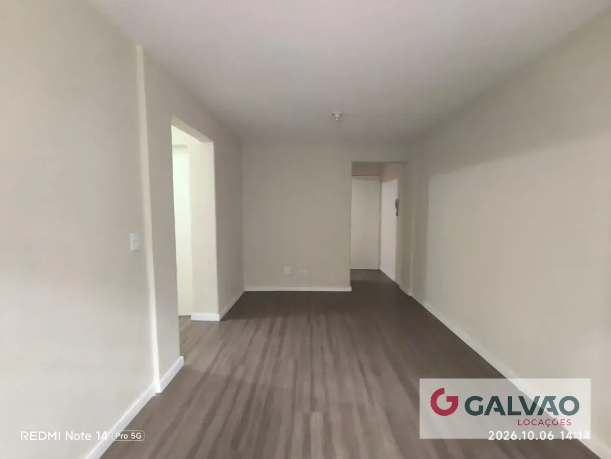 Apartment, 51 m², with wood or laminate floors — photo 15