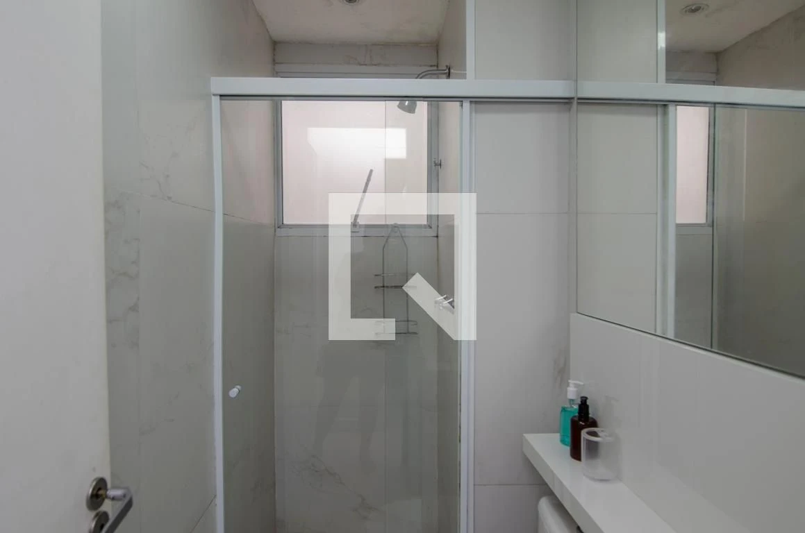 Apartamento mobiliado com 2 quartos e jardim privativo — photo 24
