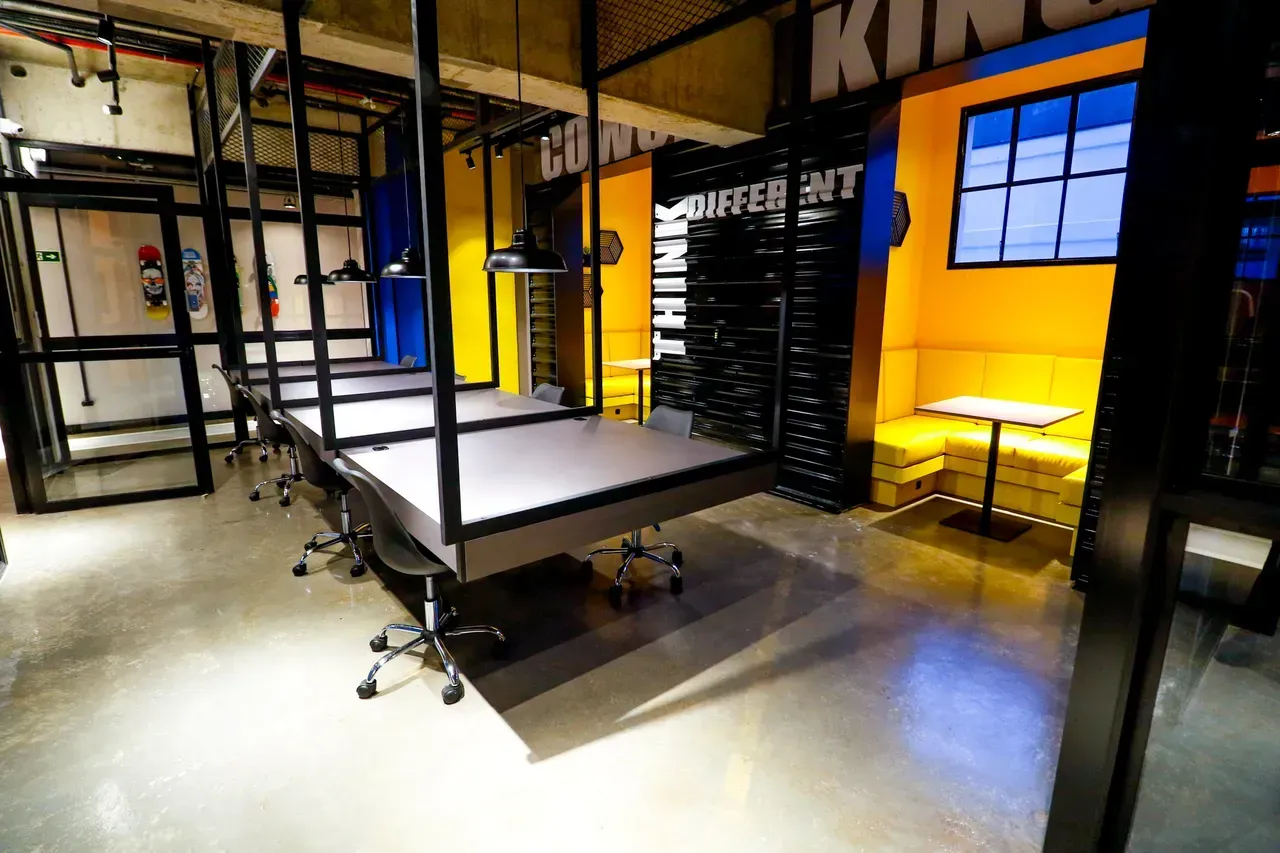 Furnished 35 m² apartment with 1 bedroom and no parking — photo 18