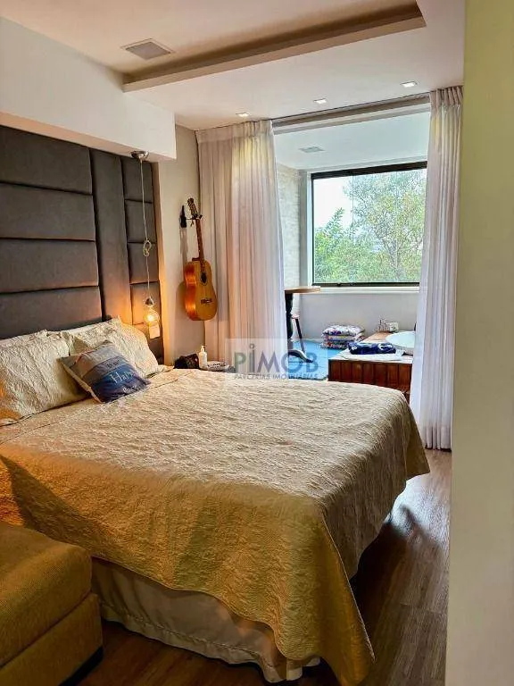 Furnished 2-bedroom apartment with 100 m² and parking — photo 15