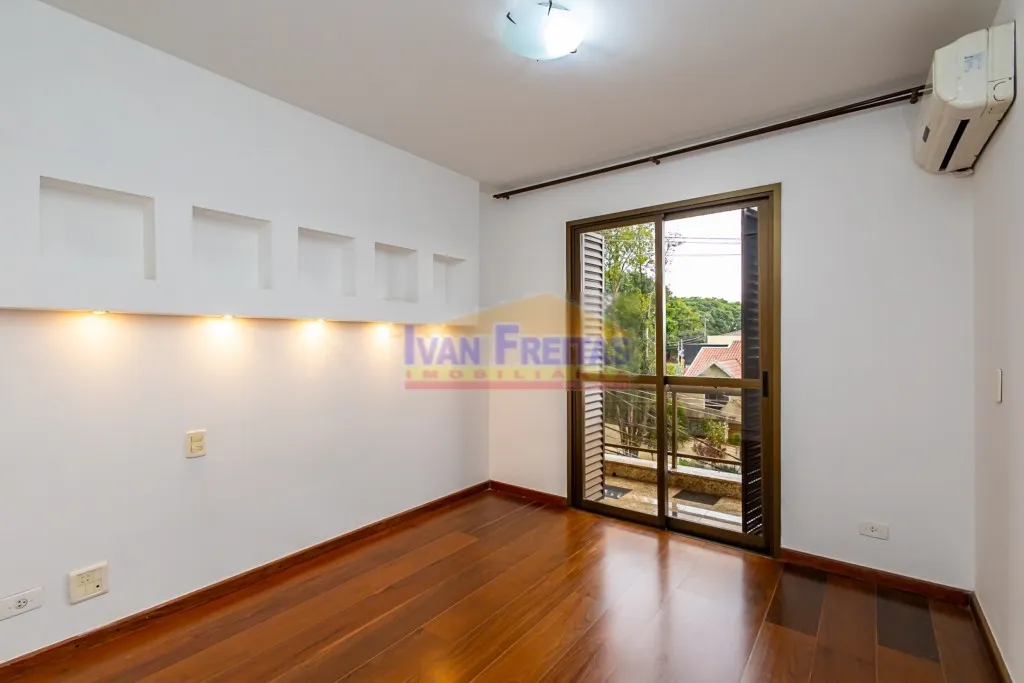 House with 5 bedrooms and balcony, plus 5 parking spots — photo 27