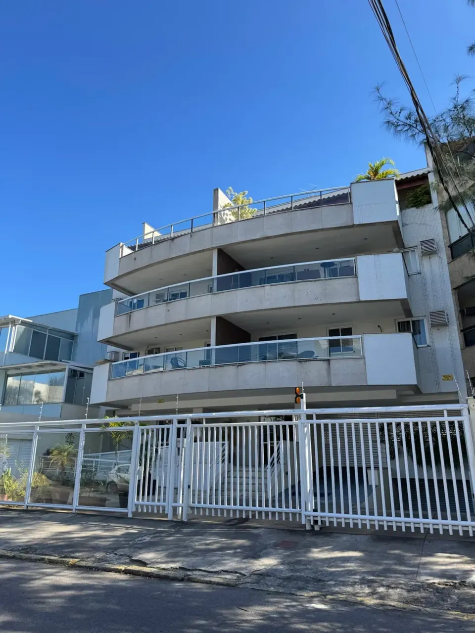 3-bedroom apartment with balcony, 180 m² — photo 7
