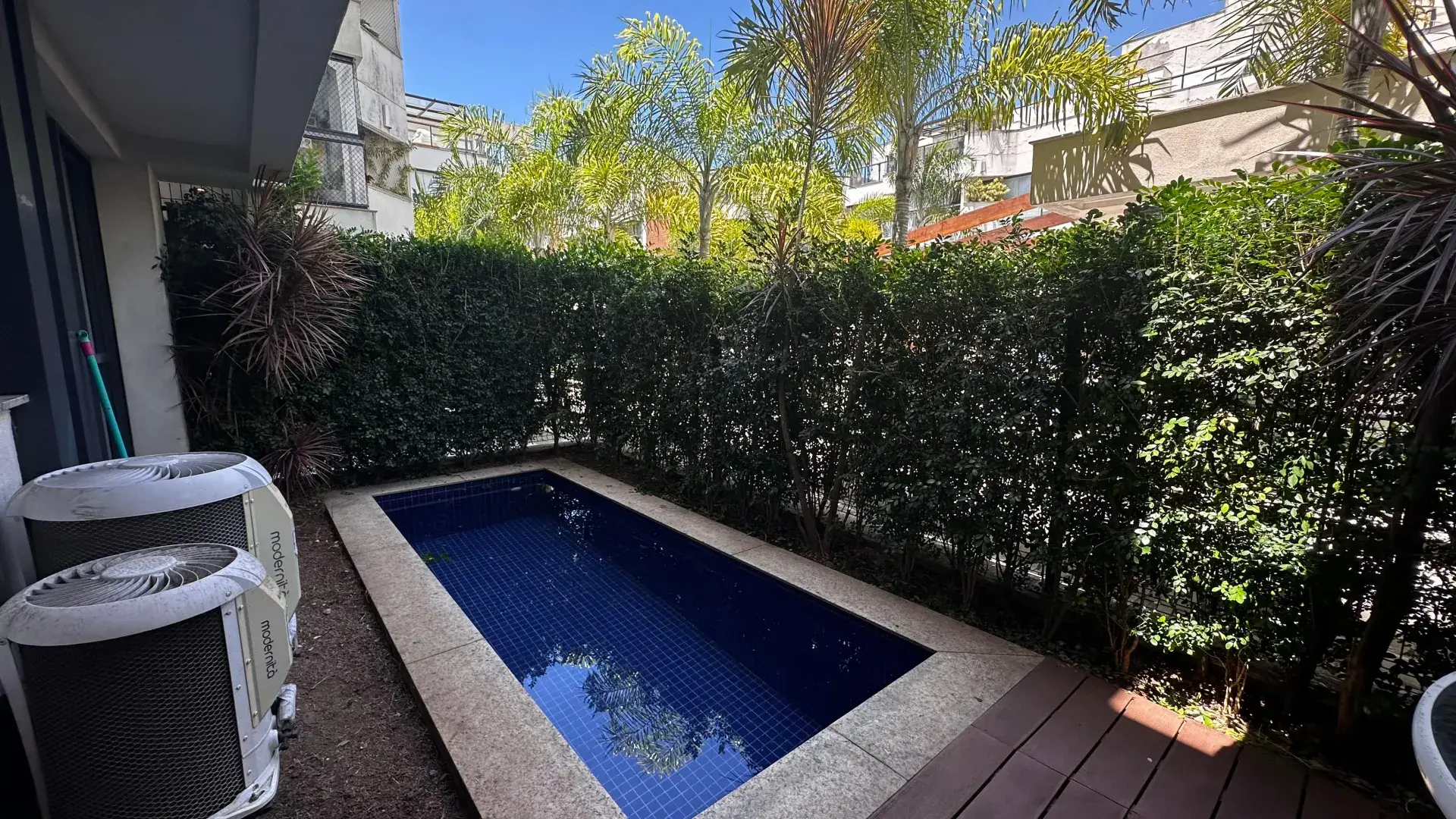 Apartamento semimobiliado com cozinha fechada e 2 vagas — photo 25