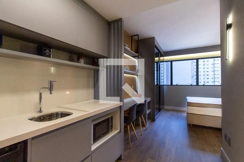Unfurnished studio with 1 bedroom and 1 bathroom, no parking — photo 10
