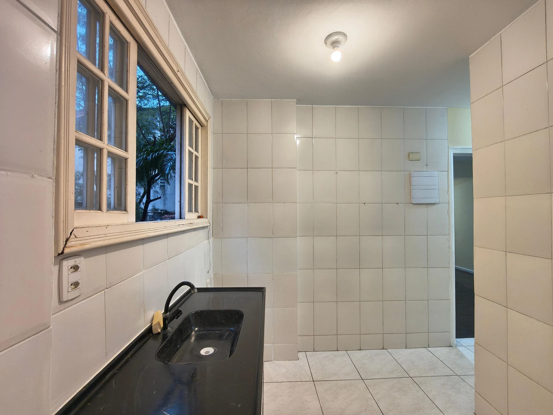 Apartment, 56 m², with wood or laminate floors — photo 12