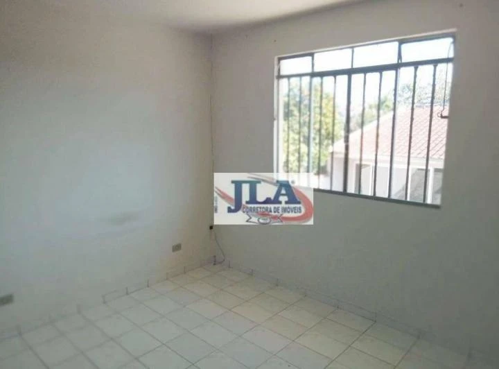 House with 3 bedrooms and a private BBQ area — photo 7