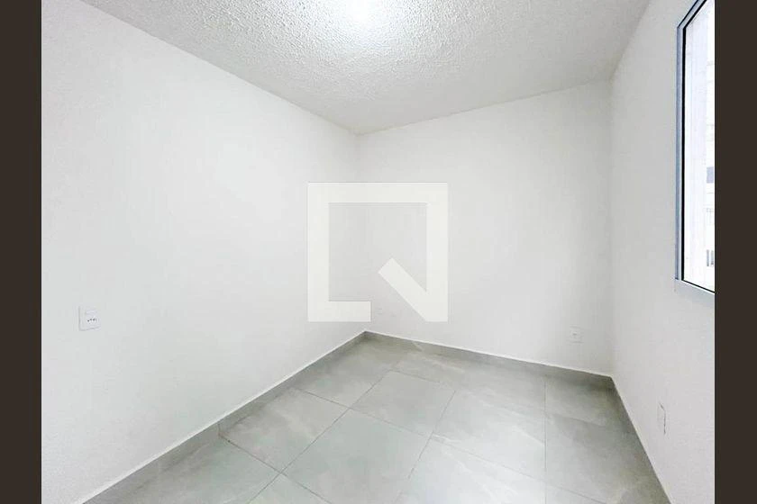2-bedroom apartment in a building with a gym — photo 28