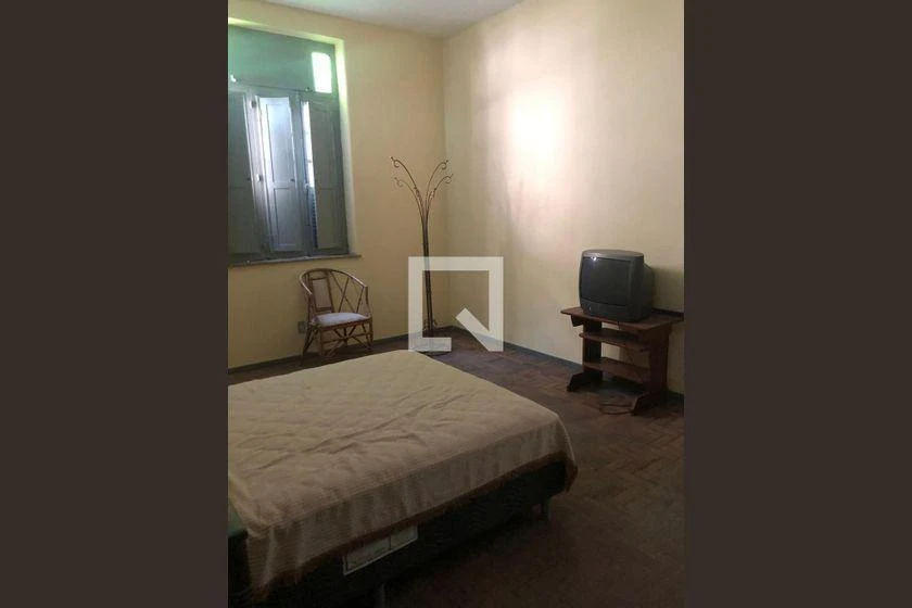 Rent house with 5 bedrooms and 660 m² — photo 8