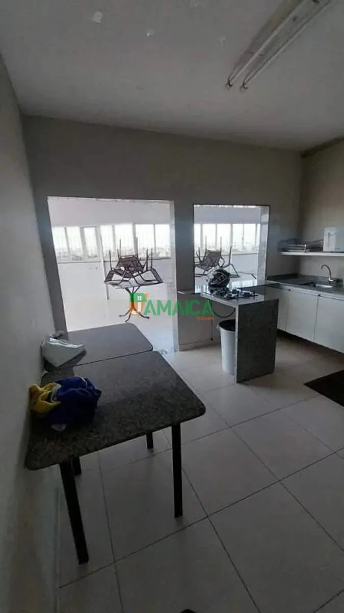 3-bedroom apartment, 1 with its own bathroom, 74 m² — photo 12