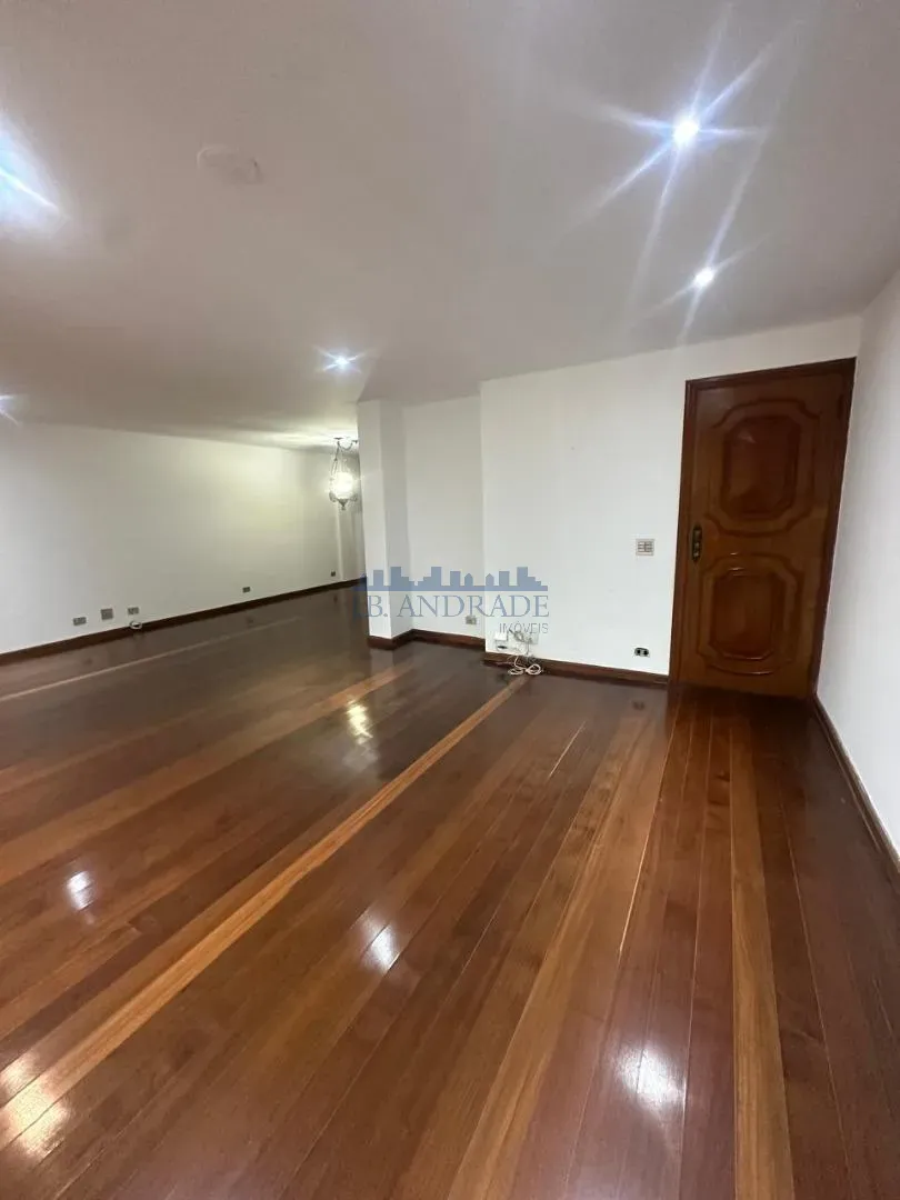 Apartamento de 3 suítes com varanda e 173 m² — photo 11