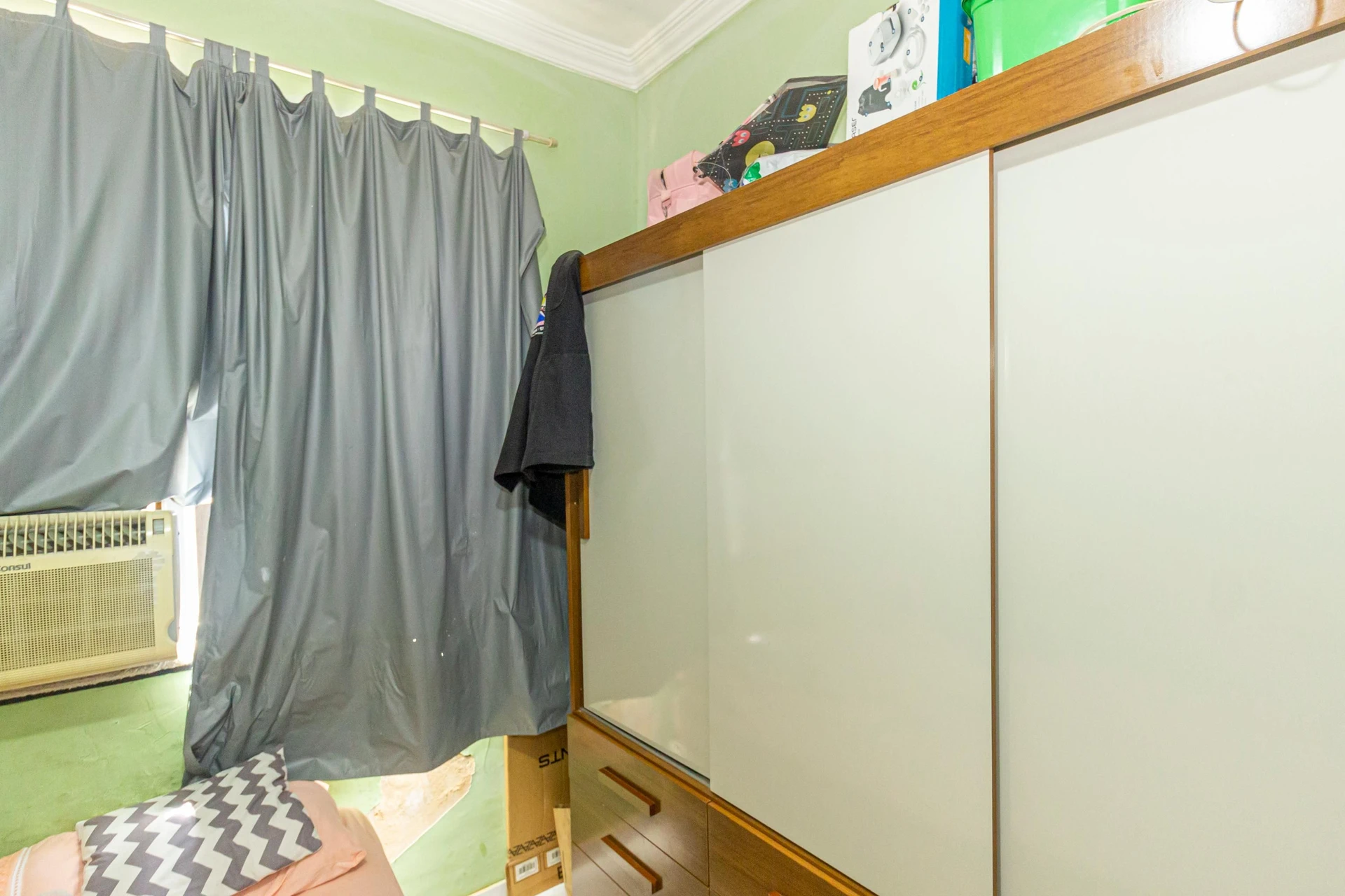 Furnished 2-bedroom apartment with gas stove kitchen — photo 31