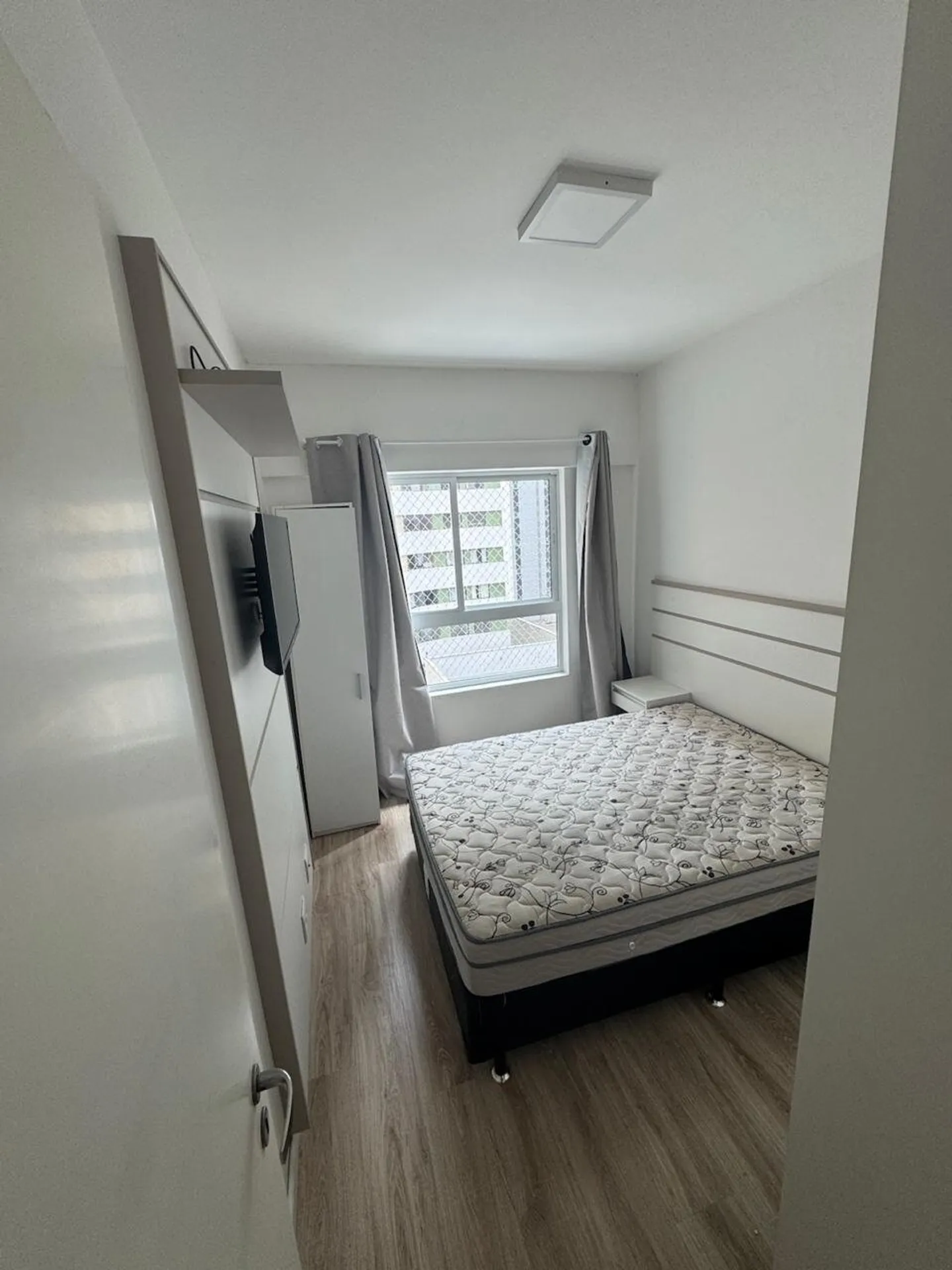 Studio mobiliado com 1 dormitório e cozinha americana — photo 44