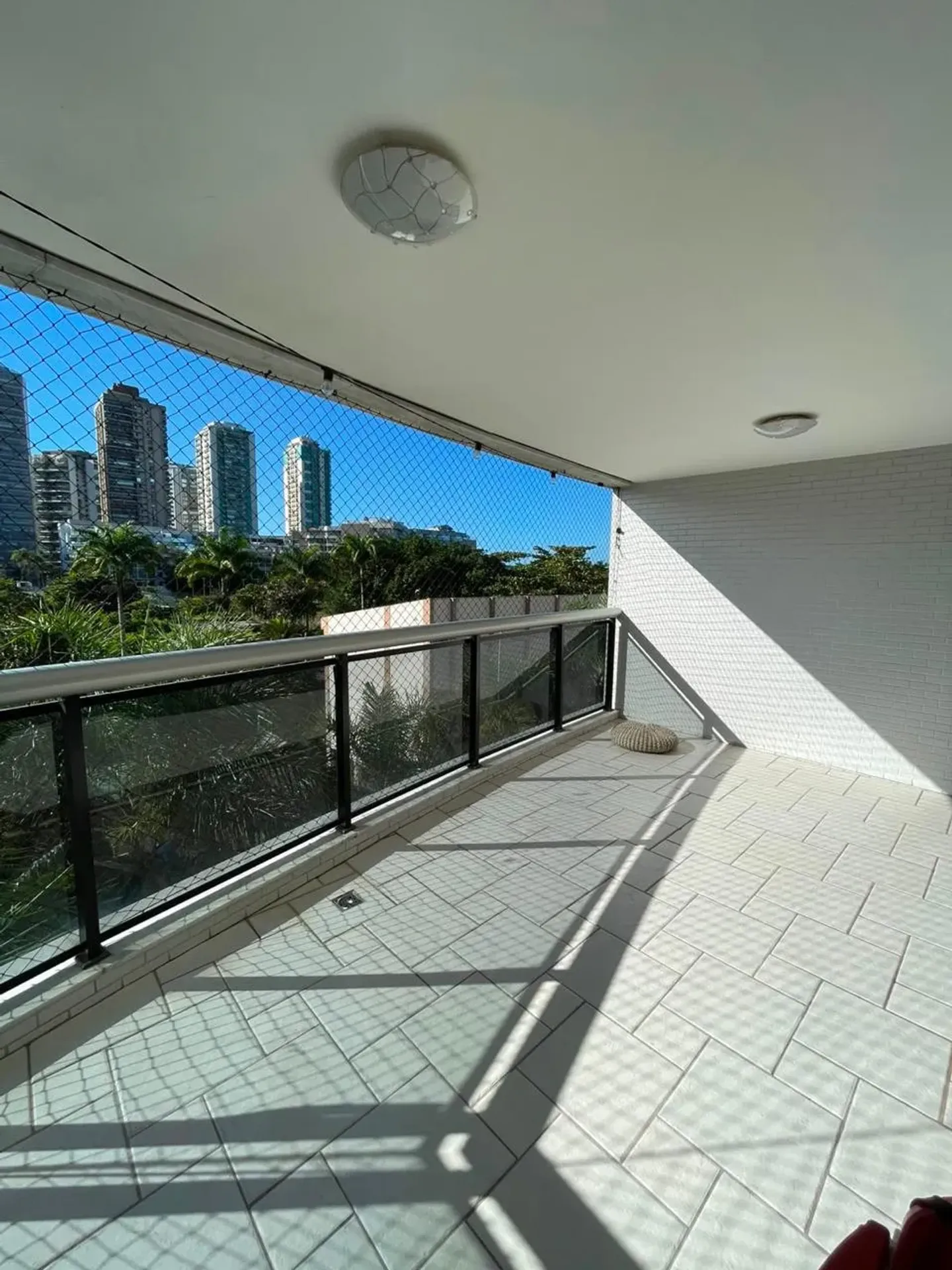 121 m² apartment with 3 bedrooms and 4 bathrooms — photo 6
