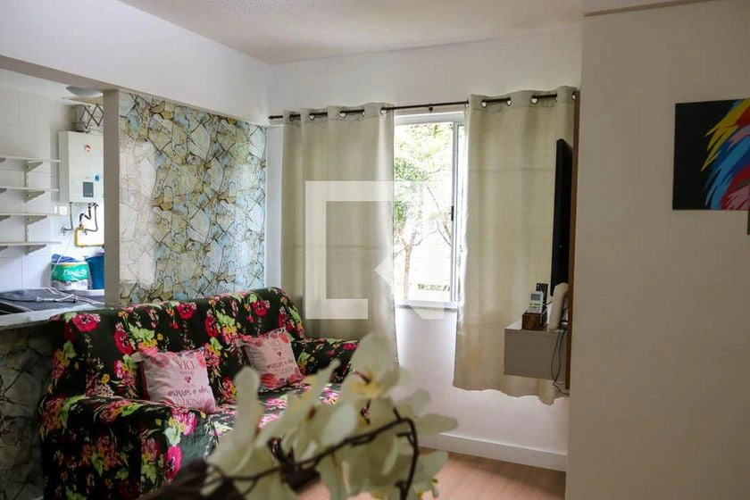 Apartamento mobiliado de 2 quartos em condomínio com piscina — photo 29