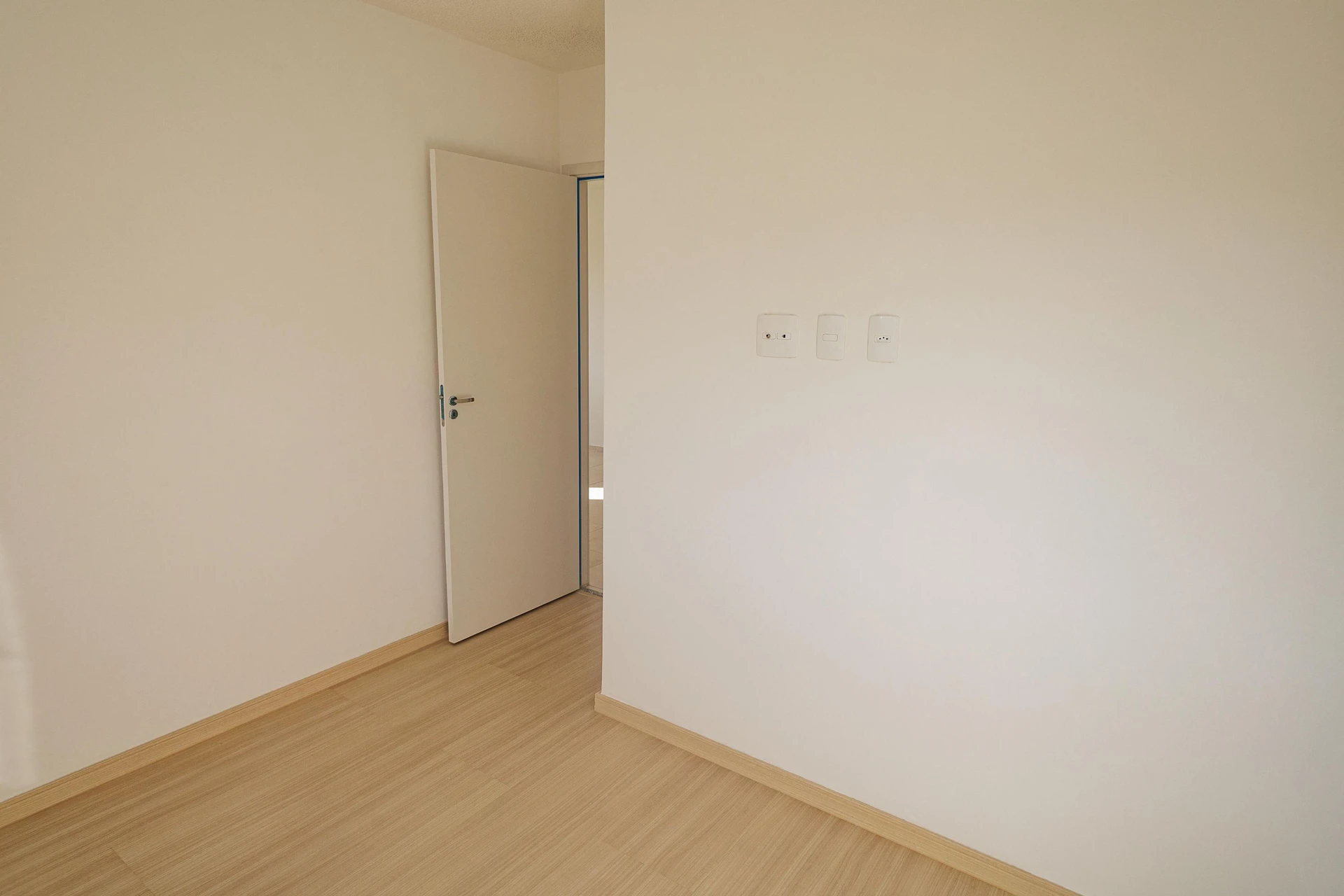 Apartment for rent with 2 bedrooms and a condo pool — photo 11