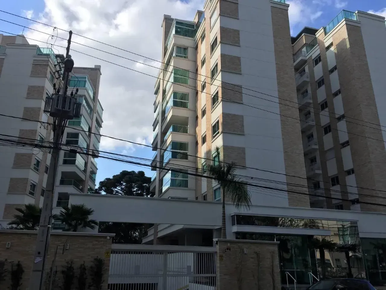 Furnished 3-bedroom apartment with 2 bathrooms — photo 13