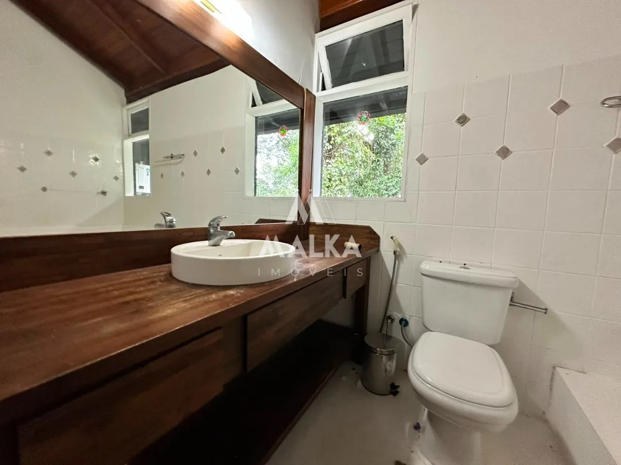Casa mobiliada com 4 suítes e cozinha aberta a gás — photo 25
