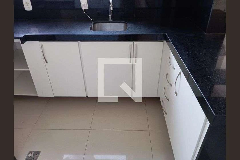 Квартира з 2 спальнями з ванною і балконом, 75 м² — photo 22