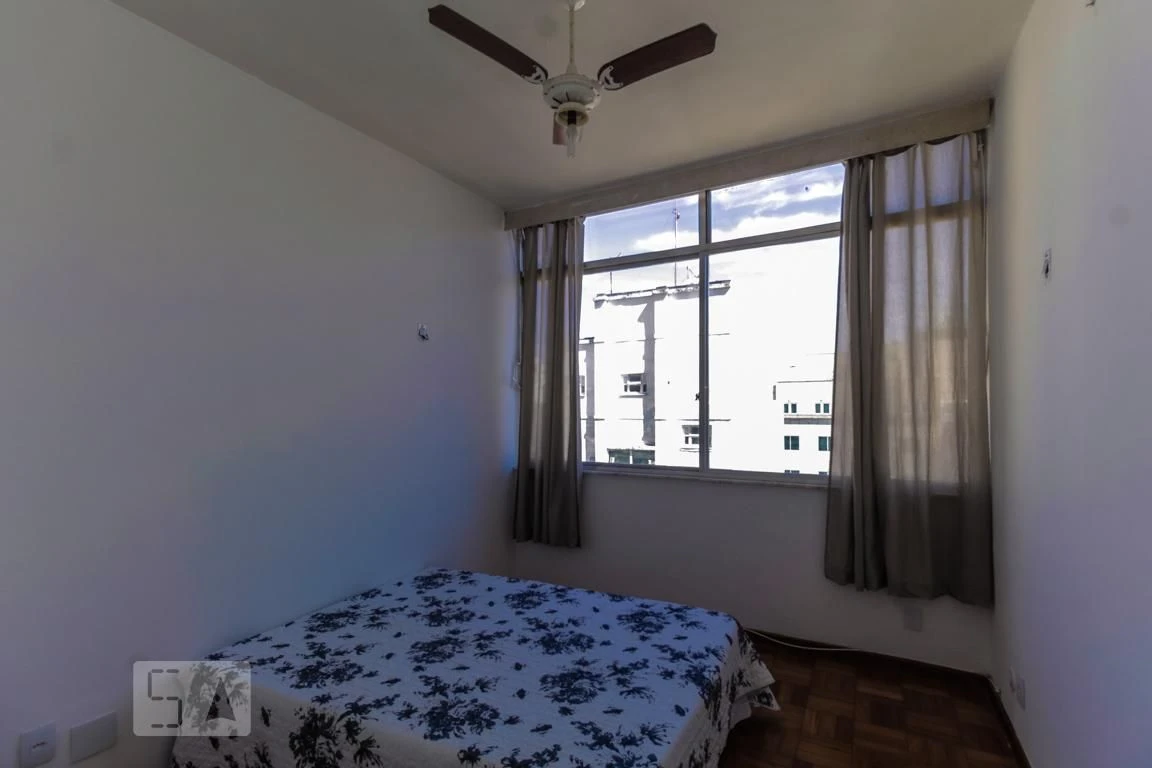 Furnished 4-bedroom apartment with 3 bathrooms — photo 23