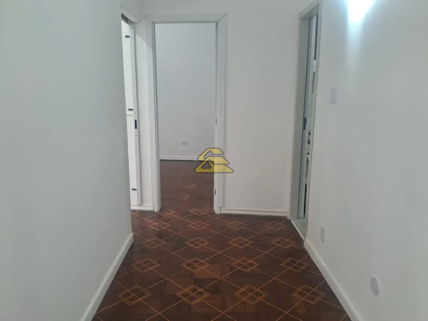 Apartment, 76 m², with wood or laminate floors — photo 17