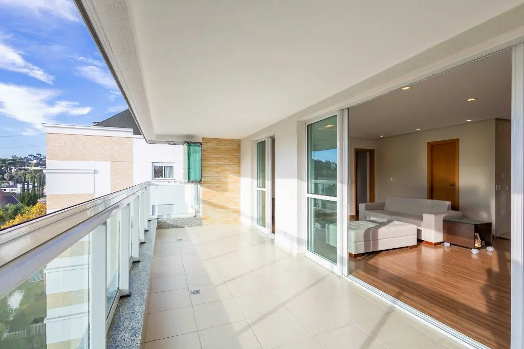 3-bedroom apartment on the 6th floor (top level) — photo 8