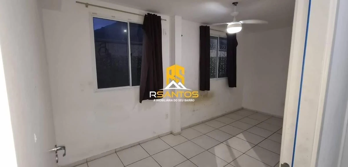2-bedroom apartment in a building with a coworking space — photo 8